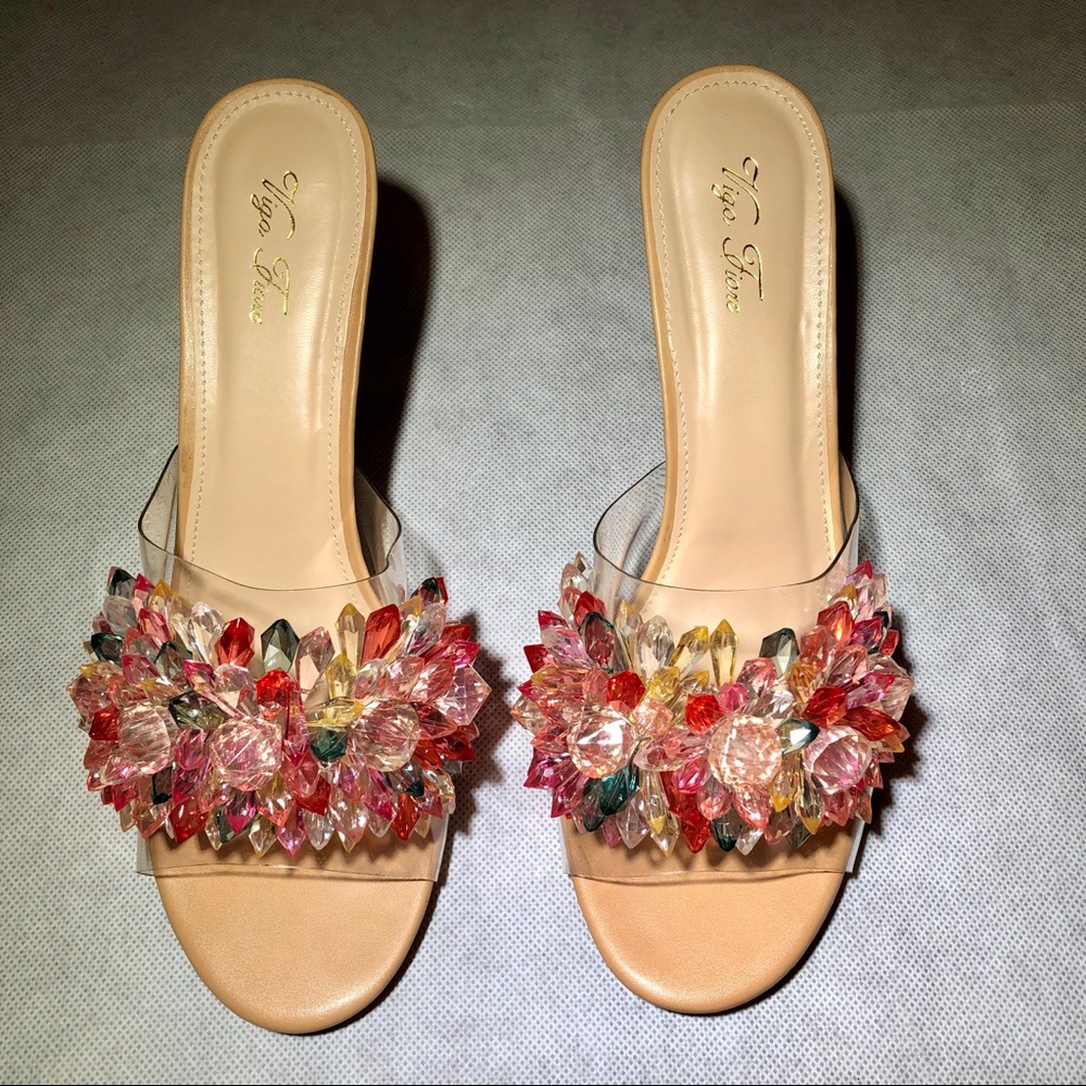 The Scarlett Heels